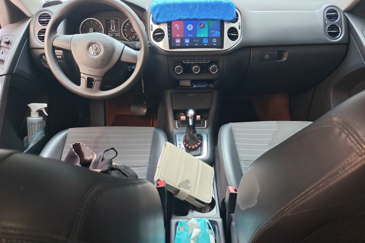 Used Volkswagen Tiguan 2015 1.8TSI Automatic Two-Wheel Drive Trend Edition Center Console