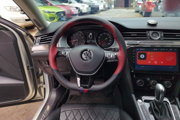 Used Volkswagen Magotan 2019 330TSI DSG Leading Model China VI Standard