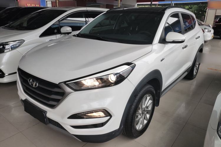 Used Hyundai Tucson 2018 1.6T Dual-Clutch Two-Wheel Drive 15th Anniversary Special Edition