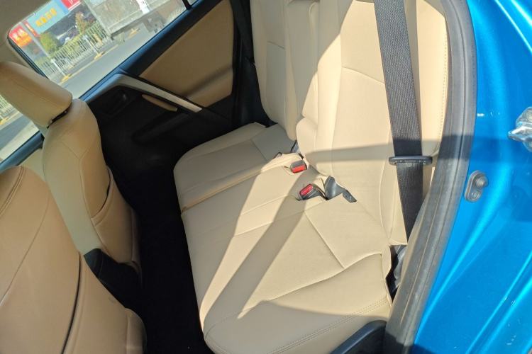 Used Toyota RAV4 2016 2.0L CVT Two-Wheel Drive Urban Edition China V Standard