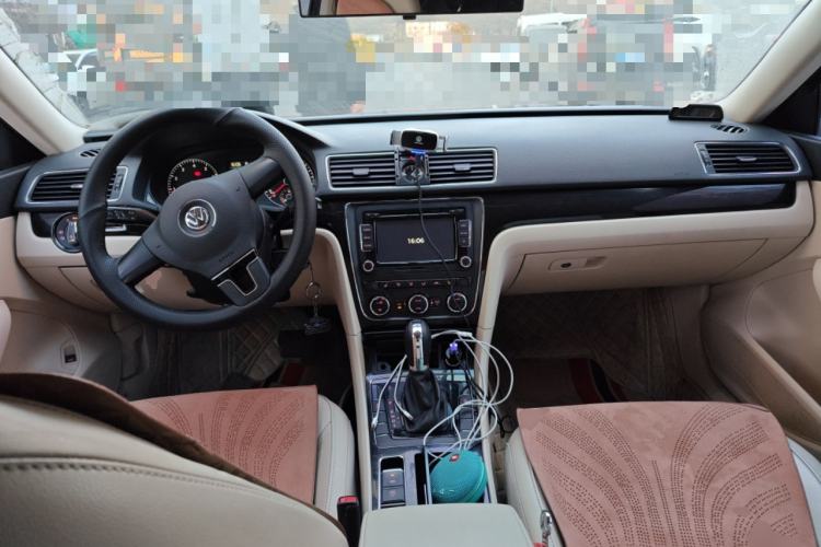 Used Volkswagen Passat 2014 1.8TSI DSG Prestige Navigation Edition
