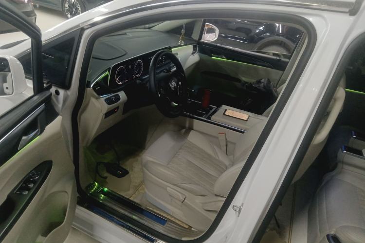 Used Buick GL8 2022 ES Landtrek 653T Comfort Edition
