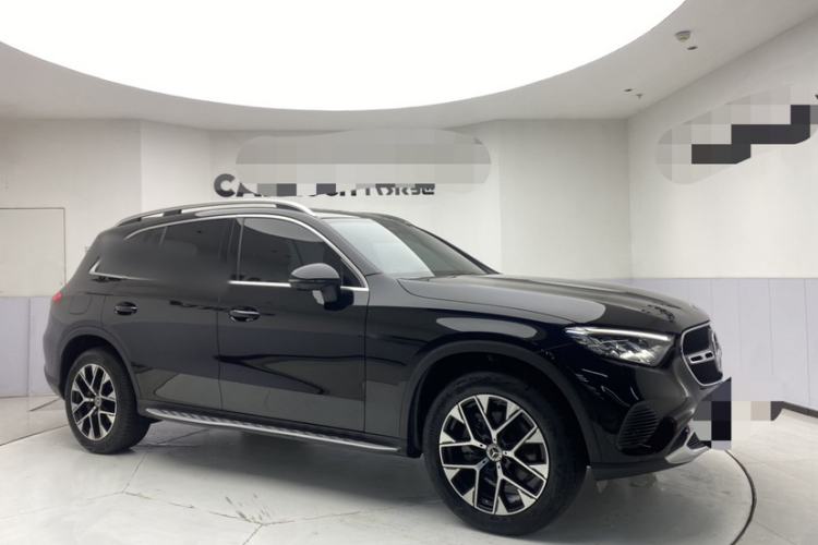 Used Mercedes-Benz GLC 2025 GLC 260 L 4MATIC Dynamic Edition Exterior 1