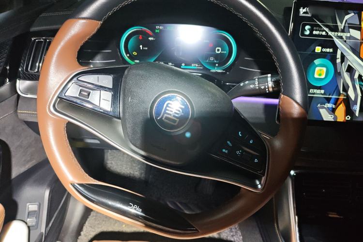 Used BYD Tang New Energy 2021 DM 2.0T Four-Wheel Drive High-Performance Flagship Model
