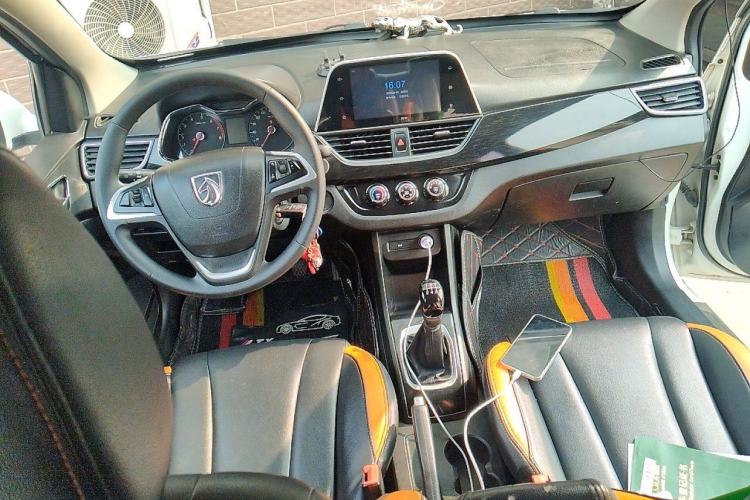 Used Baojun 310 2016 1.2L Manual Luxury Model