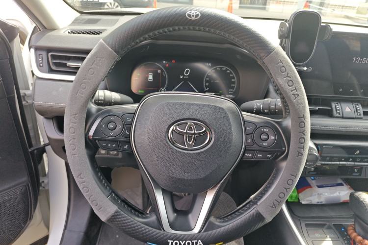 Used Toyota Wildlander 2023 Dual-Motor 2.5L E-CVT Four-Wheel Drive Prestige Edition Steering Wheel