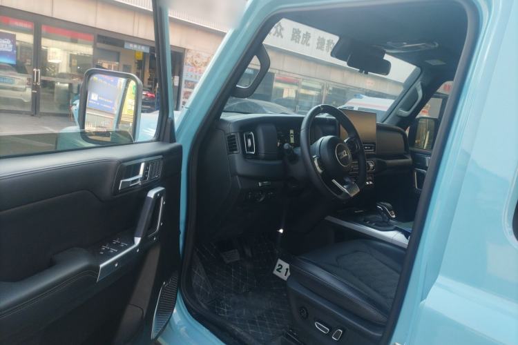 Used 212 T01 2025 2.0T Changfeng
