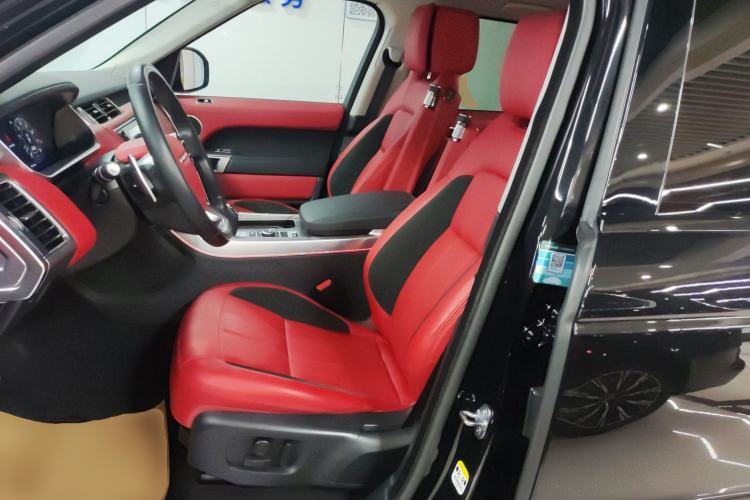 Used Land Rover Range Rover Sport 2021 3.0 L6 YAO Black Edition
