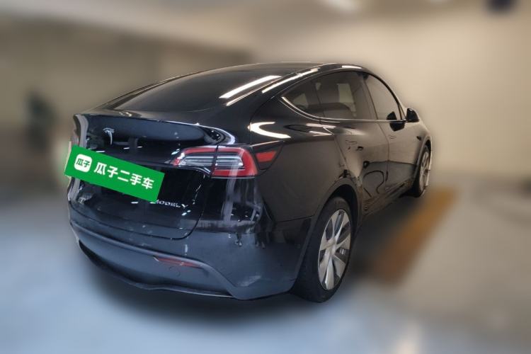 Used Tesla Model Y 2021 Standard Range Rear-Wheel Drive Version Rear Right 45 Deg