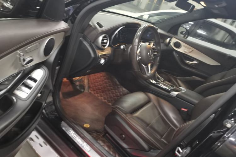 Used Mercedes-Benz GLC 2020 GLC 260 L 4MATIC Dynamic Model
