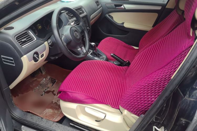 Used Volkswagen Sagitar 2014 Revised Version 1.6L Automatic Comfort Edition