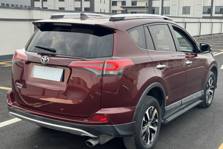 Used Toyota RAV4 2016 2.0L CVT Two-Wheel Drive Smart Edition China V Standard
