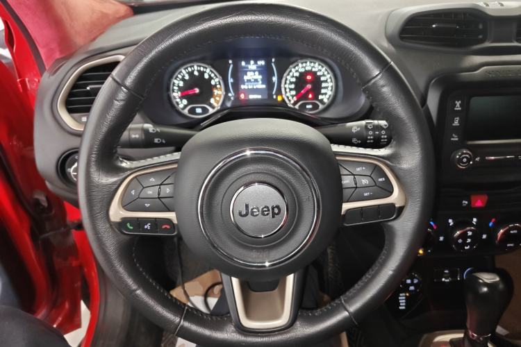 Used Jeep Renegade 2017 180TS Automatic Four-Wheel Drive Yue Neng Convertible Edition