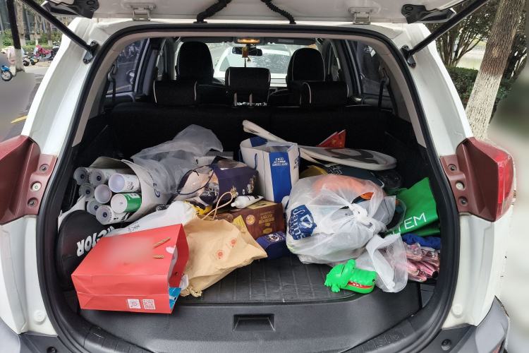 Used Toyota RAV4 2015 2.0L CVT Two-Wheel Drive Urban Edition