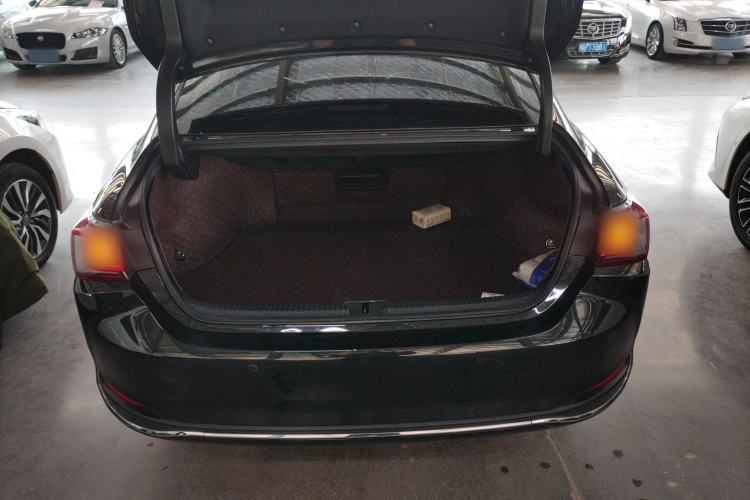 Used Lexus ES 2023 200 Excellence Edition