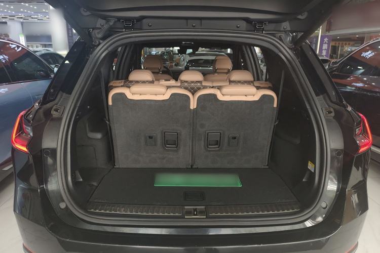 Used Nio ES8 2020 580 km Range 7-Seater Version
