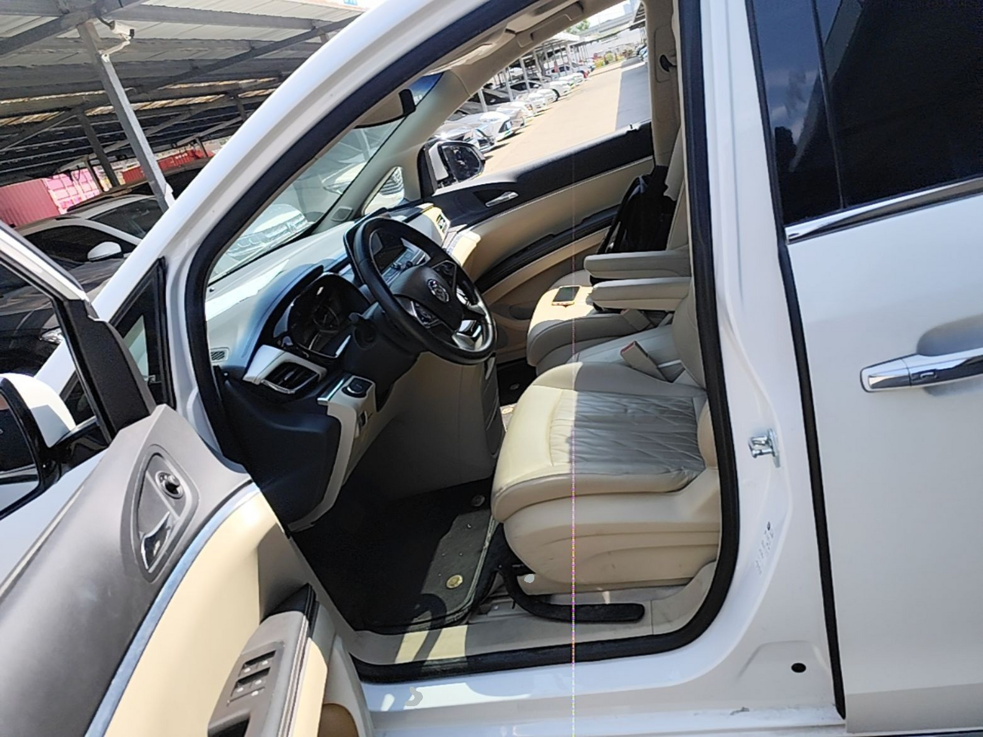 Interior delantero