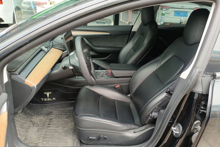 Used Tesla Model 3 2022 Rear-Wheel-Drive Version Left Front Seat
