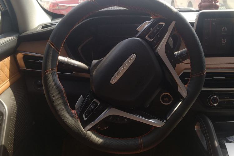 Used SAIC MAXUS D90 Pro 2020 2.0T Gasoline 4x4 Flagship Edition 6 Seats
