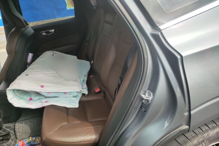 Used Volvo XC60 2021 T5 4x4 Smart Luxury Edition
