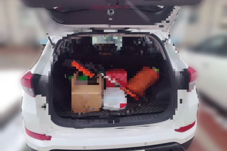 Used Hyundai Tucson 2015 1.6T Dual-Clutch Two-Wheel-Drive Smart Model Trunk