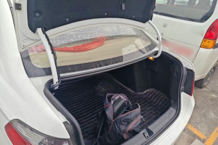 Used Brilliance H330 2013 1.5L Manual Luxury Model
