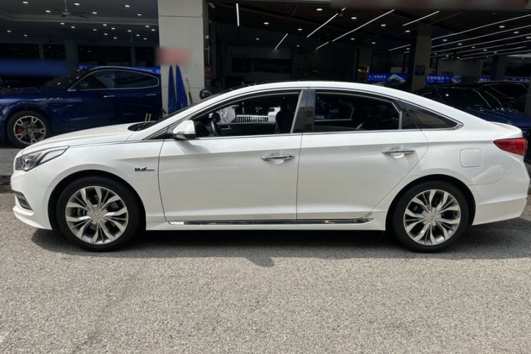 Used Hyundai Sonata 2015 1.6T GLX Advanced Model
