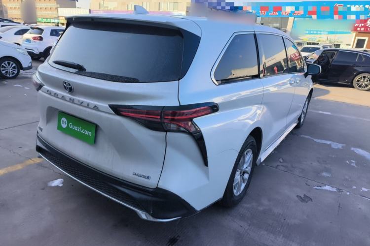 Used Toyota Granvia 2023 2.5L Hybrid Comfort Edition
