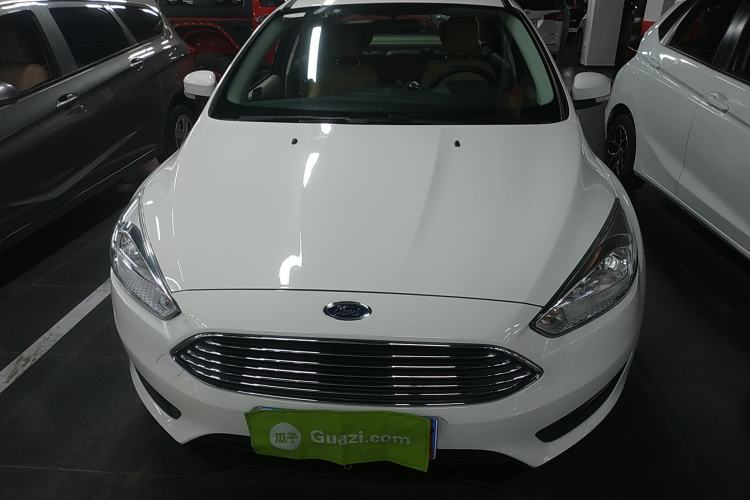 Used Ford Focus 2015 Sedan 1.6L Automatic Comfort Model
