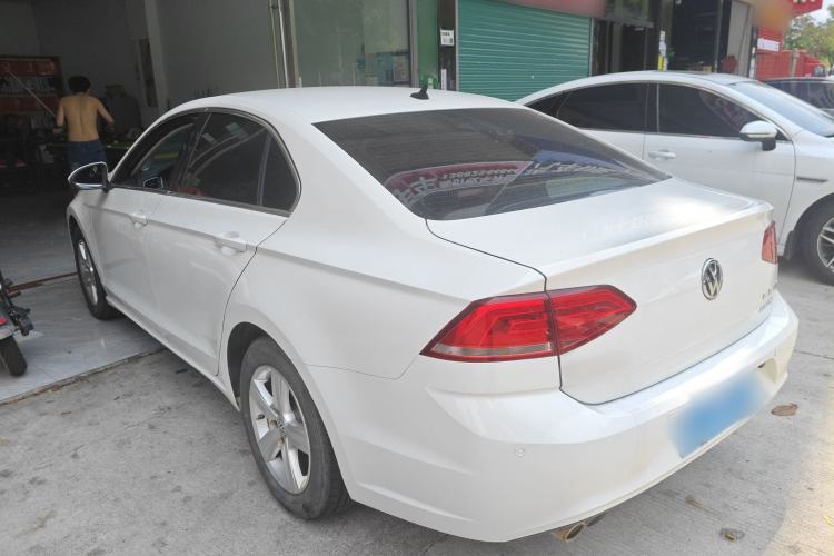 Used Volkswagen Lamando 2015 230TSI DSG Fashion Edition