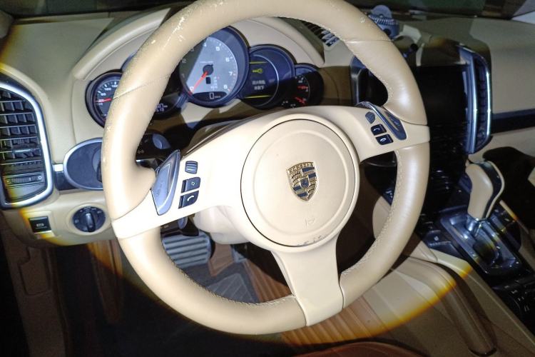 Used Porsche Cayenne 2011 Cayenne S 4.8L
