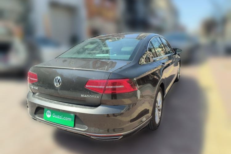 Used Volkswagen Magotan 2018 330TSI DSG Luxury Model
