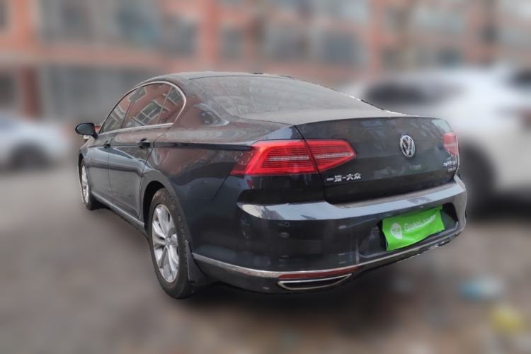 Used Volkswagen Magotan 2019 330TSI DSG Luxury Model China V Standard Rear Left 45 Deg
