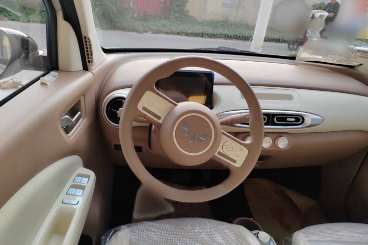 Used Wuling Hongguang MINIEV 2025 Four-Door Version Advanced Edition