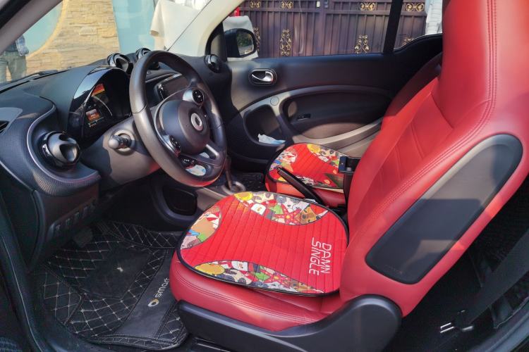 Used smart fortwo 2018 1.0L 52kW Hardtop Passion Edition China V Standard