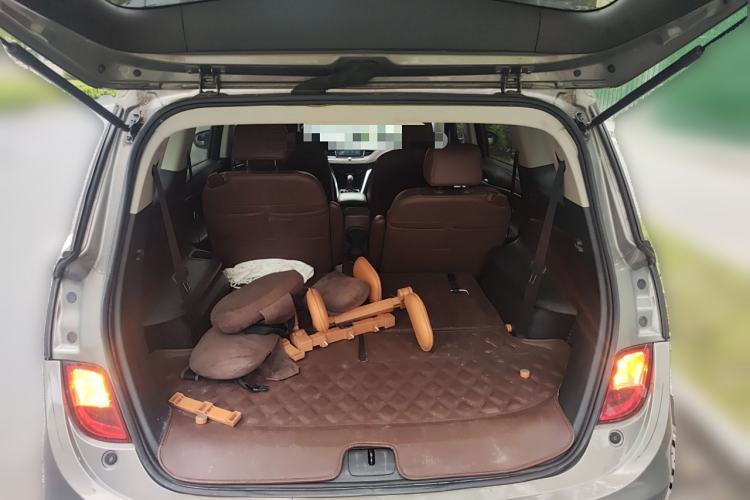 Used Buick GL6 2019 18T 6-Seater Connected Luxury Version China V Standard
