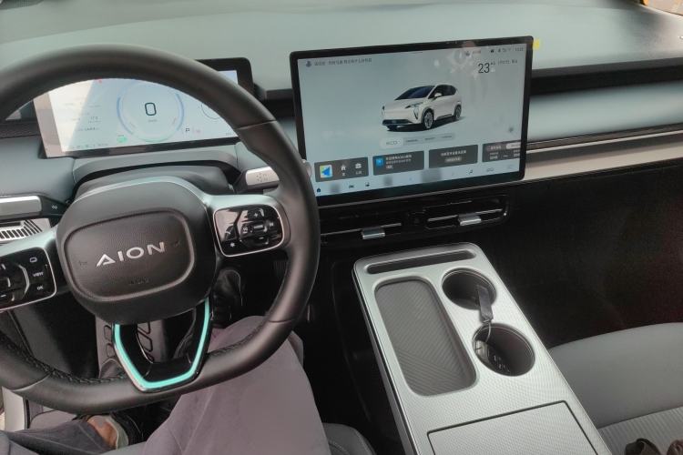 Used AION Y 2023 Plus 510 Enjoy Edition
