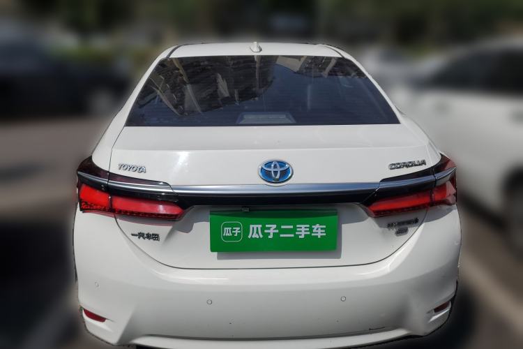 Used Toyota Corolla 2018 Dual-Engine 1.8L E-CVT Smart Edition
