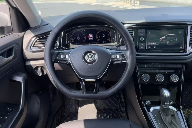 Used Volkswagen T-ROC 2020 280TSI DSG Two-Wheel Drive Comfort Version