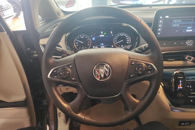 Used Buick GL8 2023 Facelifted Land Cruiser Executive Luxury Version Steering Wheel