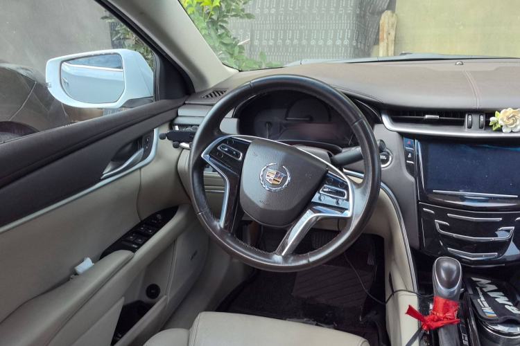 Used Cadillac XTS 2015 28T Comfort Model
