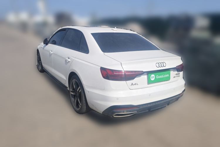 Used Audi A4L 2022 40 TFSI Luxury Dynamic Model
