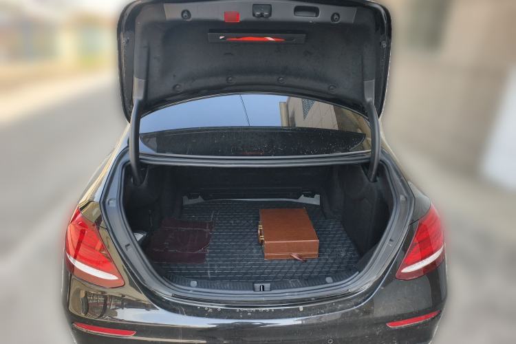 Used Mercedes-Benz E-Class 2016 E 200 L Sport Edition