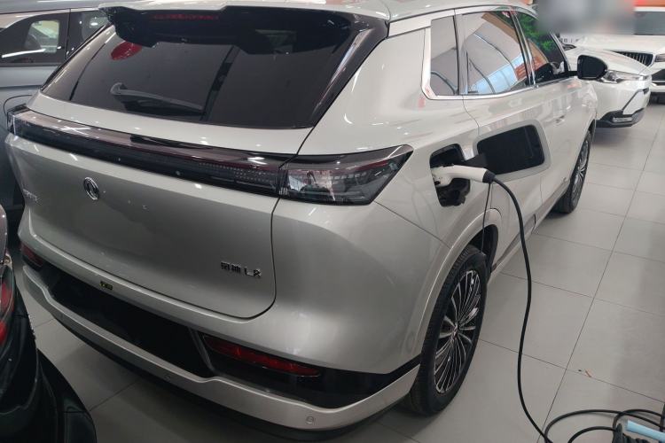 Used Dongfeng Aeolus L8 2025 Model 185KM Ideal Edition Rear Right 45 Deg