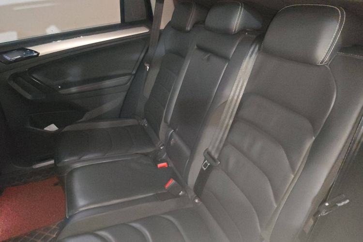 Used Volkswagen Tiguan L 2018 330TSI Automatic Two-Wheel Drive Luxury Edition