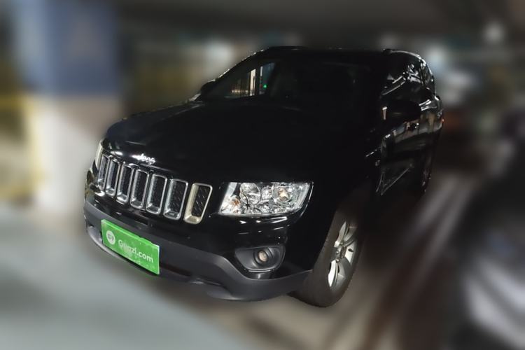 Used Jeep Compass 2013 2.4L four-wheel-drive sport version