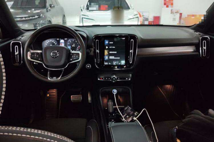 Used Volvo XC40 2020 T4 4x4 Smart Luxury Sport Edition