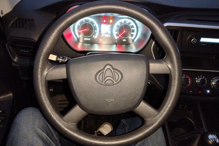 Used Chana Ruixing M60 2023 1.5L GDI Comfort-Class Passenger Vehicle 6/7 Seats
