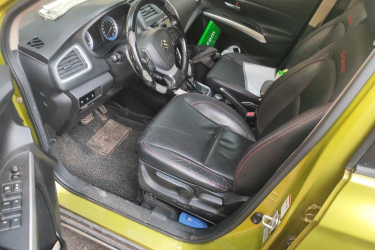 Used Suzuki S-Cross 2014 1.6L CVT Four-Wheel Drive Luxury Version Left Front Seat