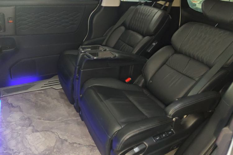 Used Honda Elysion 2022 2.0L eHEV Luxury Edition